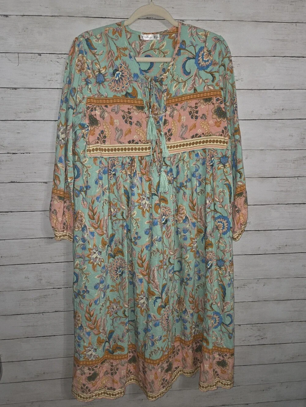 R. Vivimos lightweight bohemian